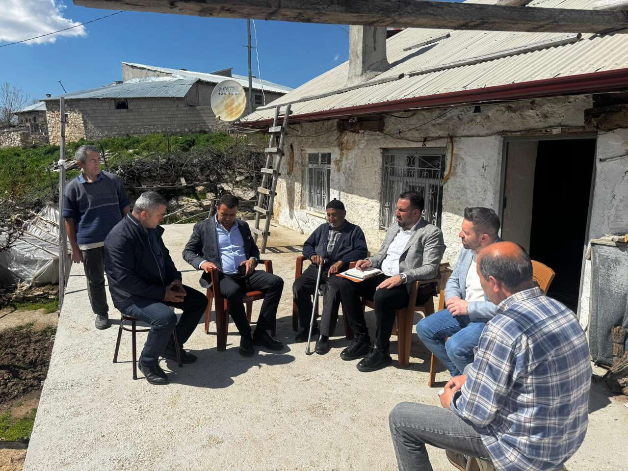 AK Parti Konya Teşkilatı Bozkır’a çıkarma yaptı 12